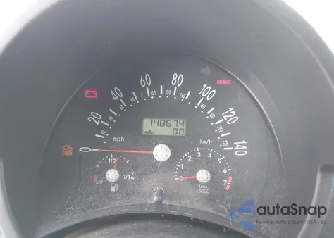 1998 Volkswagen New Beetle z USA, uszkodzony, nr VIN 3VWBB61C6WM021694